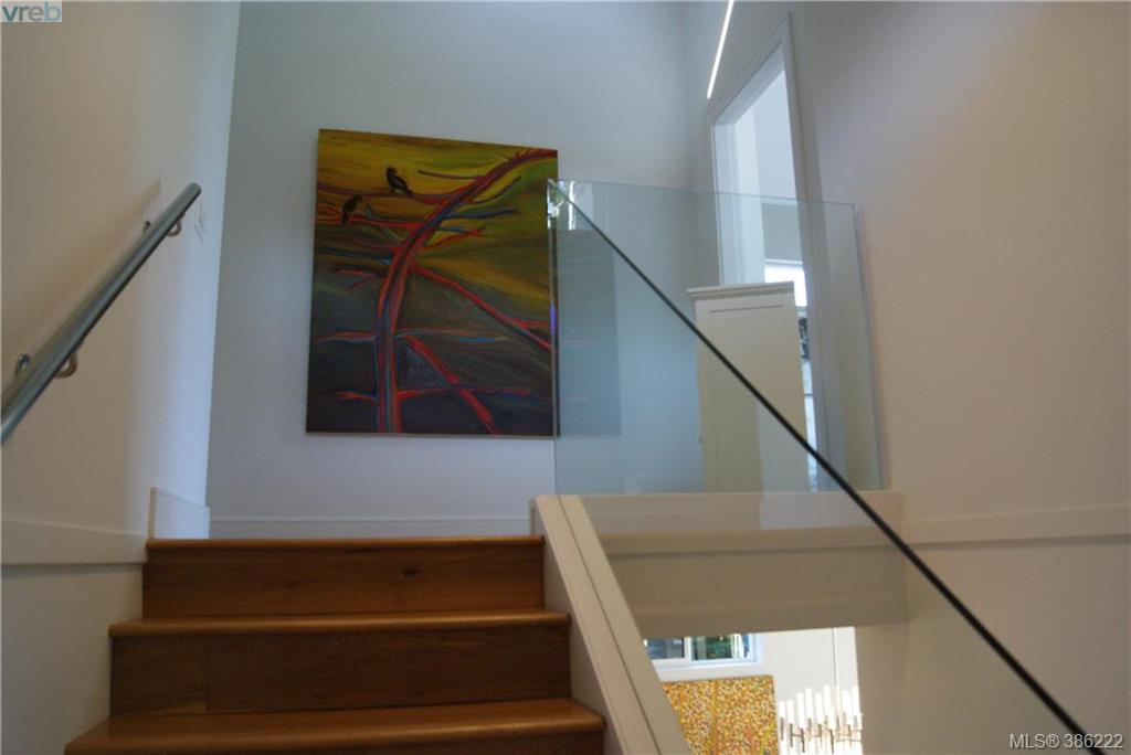 1705 Monteith Street, Victoria, BC 386222 Miles Takacs