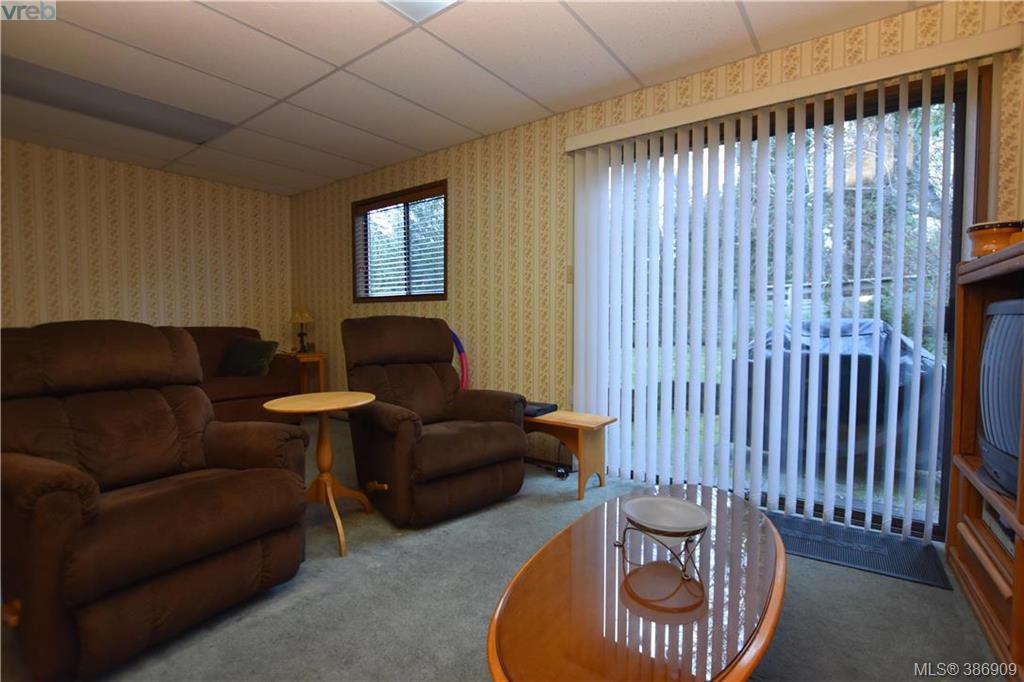  39 897 Admirals Road, Victoria, BC 386909 Your Home Team