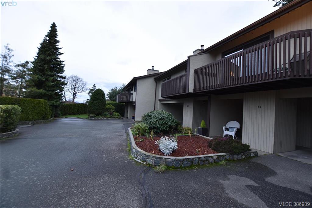  39 897 Admirals Road, Victoria, BC 386909 Your Home Team