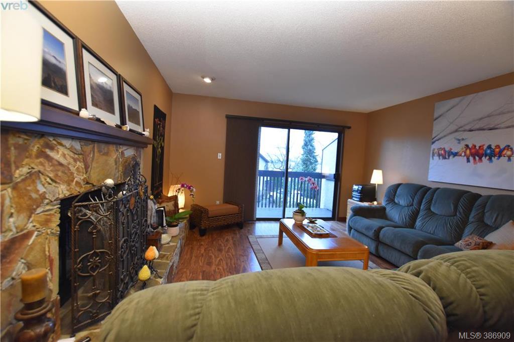  39 897 Admirals Road, Victoria, BC 386909 Your Home Team