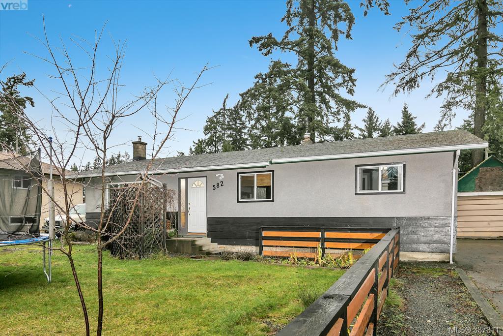 582 Ridley Drive, Victoria, BC 387311 Marten Homes Real Estate PREC