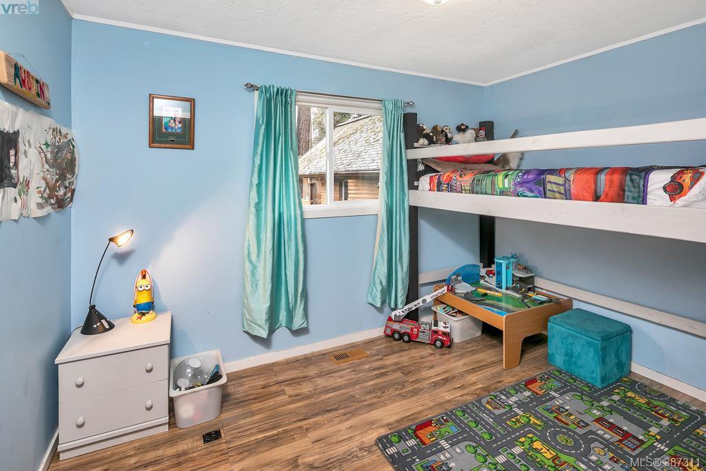 582 Ridley Drive, Victoria, BC 387311 Marten Homes Real Estate PREC