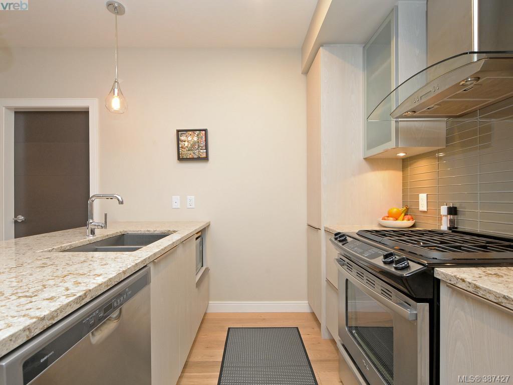  201 1011 Burdett Avenue, Victoria, BC 387427 Dane Kingsbury Real Estate