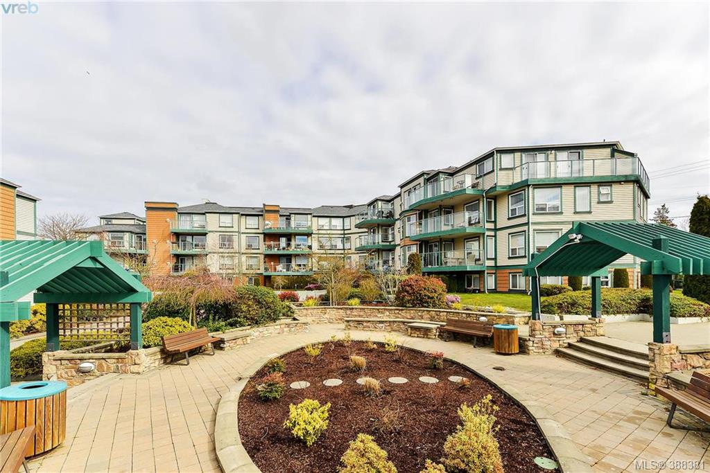  403 899 Darwin Avenue, Victoria, BC 388381 McCollom Real Estate Ltd.