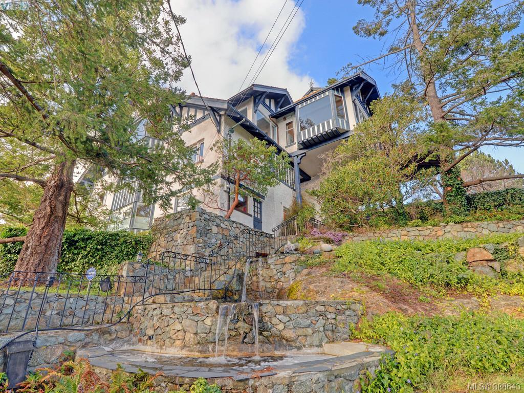 150 Barkley Terrace, Victoria, BC 388643 Mike Boorman