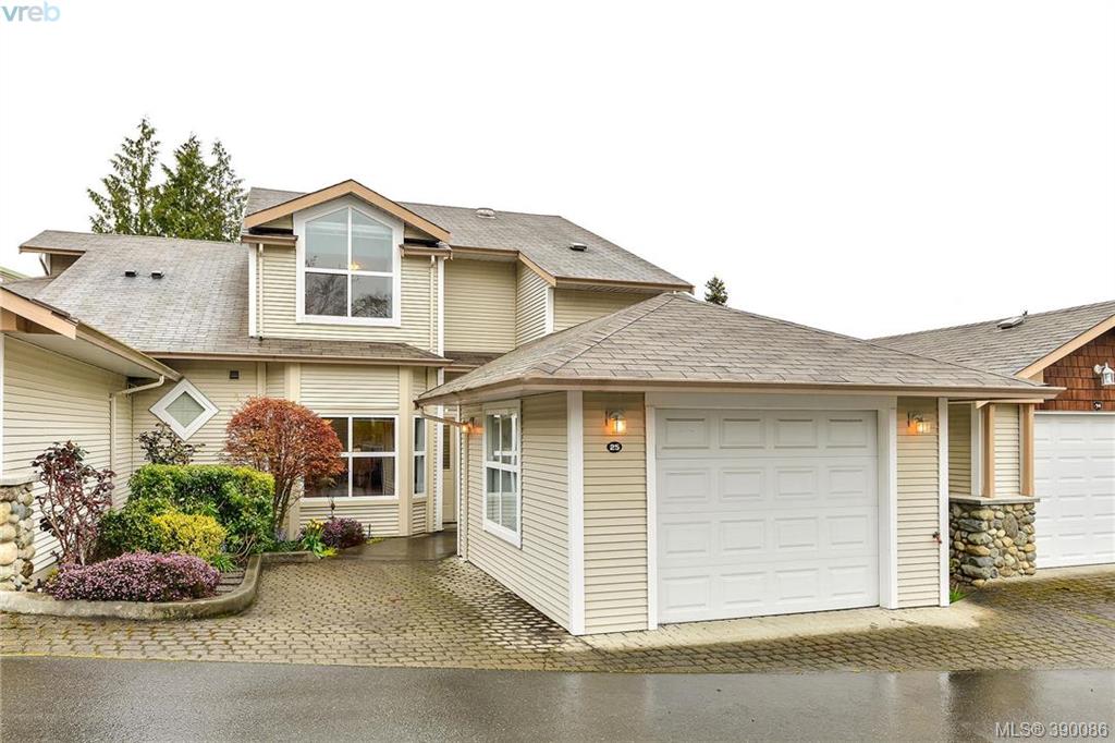  25 3633 Cedar Hill Road, Victoria, BC 390086 McCollom Real Estate