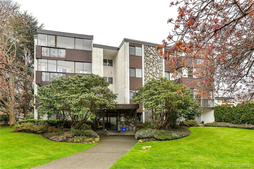  402 1157 Fairfield Road, Victoria, BC 390131 The House Selling Group