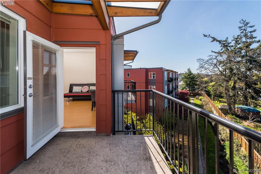  402 4040 Borden Street, Victoria, BC 390586 Dane Kingsbury Real