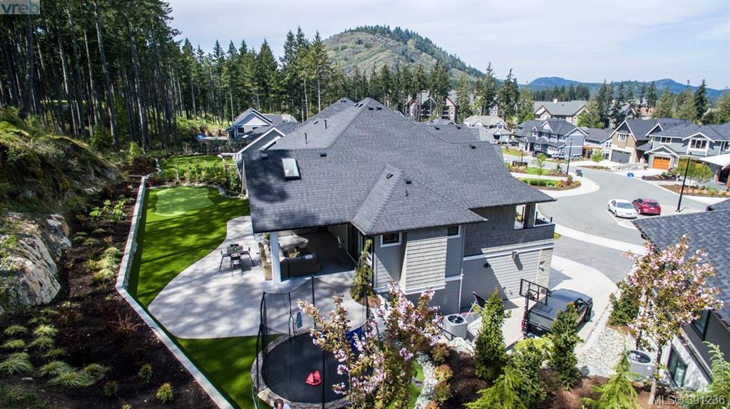 1418 Champions Place, Victoria, BC 391236 Victoria Real Estate