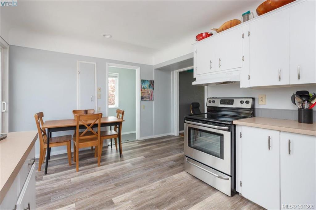 2921 Gosworth Road, Victoria, BC 391365 The House Selling Group