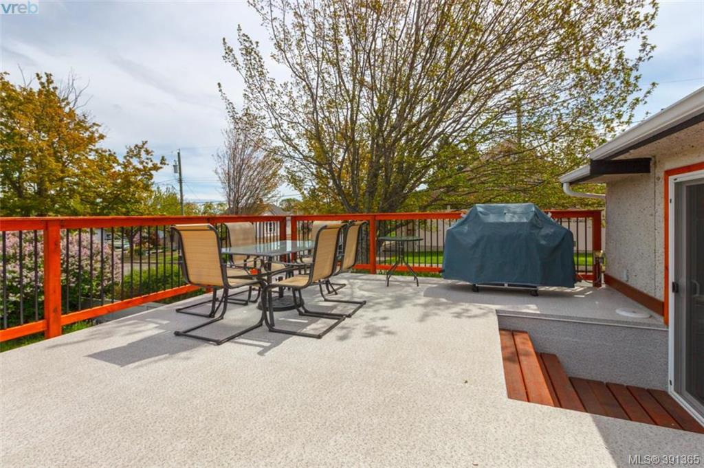 2921 Gosworth Road, Victoria, BC 391365 The House Selling Group