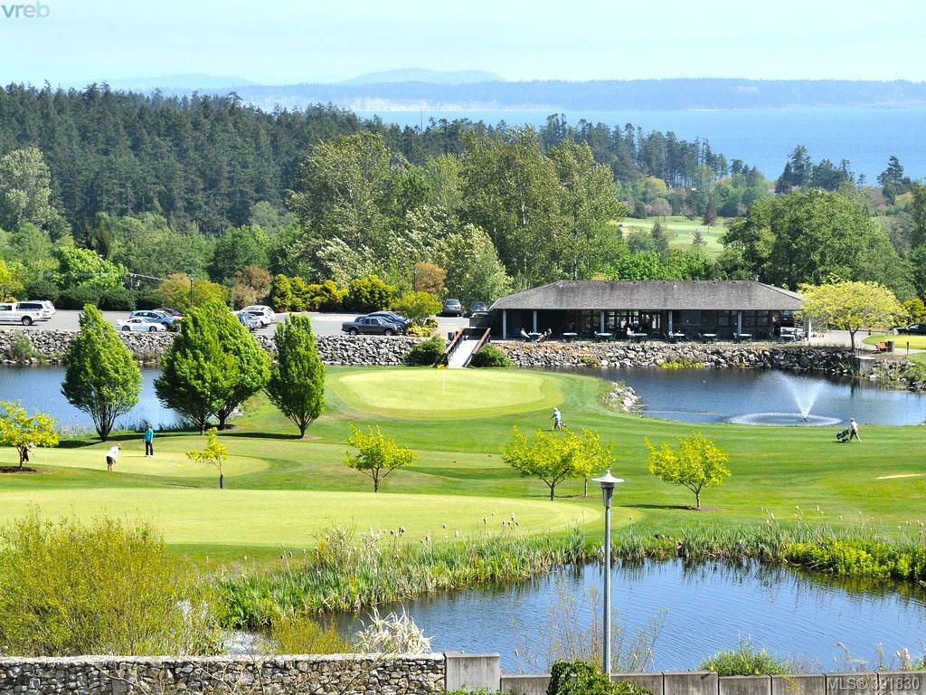  102 738 Sayward Hill Terrace, Victoria, BC 391830 The House