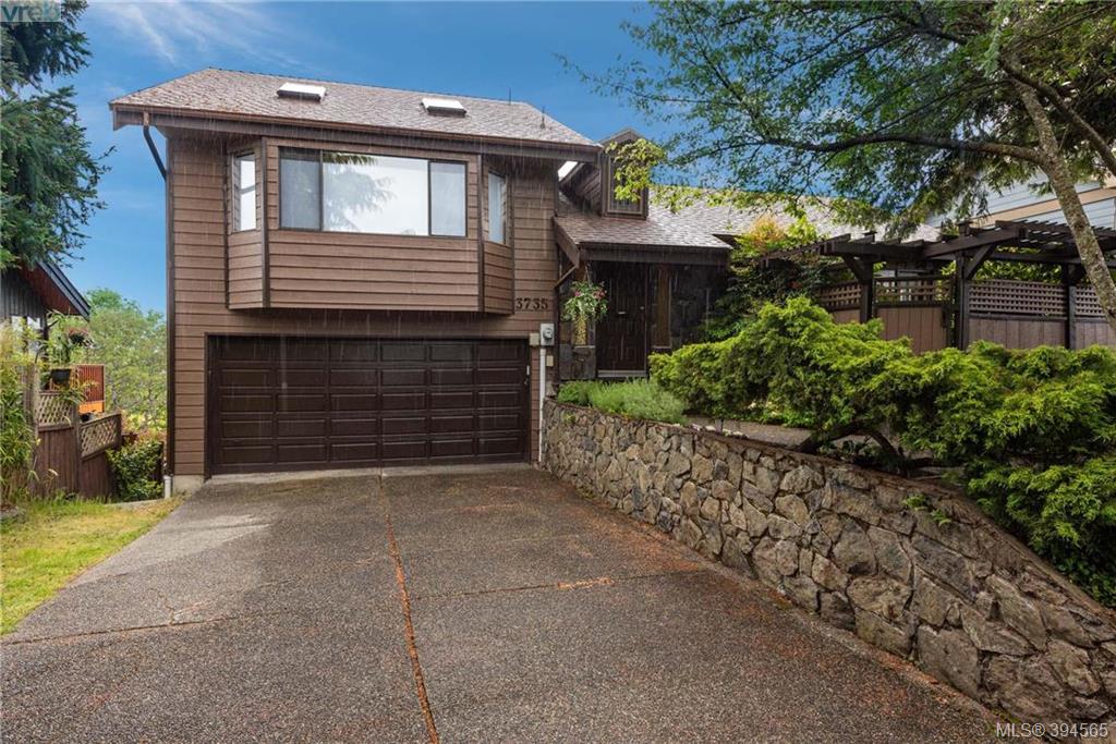 3735 Doncaster Drive, Victoria, BC 394565 Dane Kingsbury Real Estate