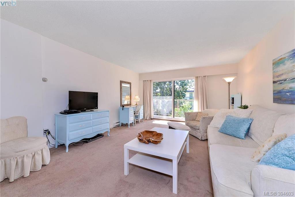  404 2125 Oak Bay Avenue, Victoria, BC 394603 Miles Takacs