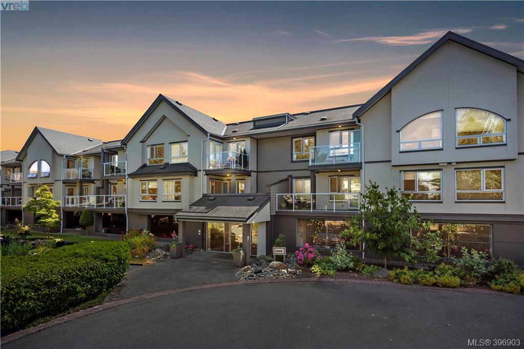  329 2245 James White Boulevard, Sidney, BC 396903 Dane Kingsbury