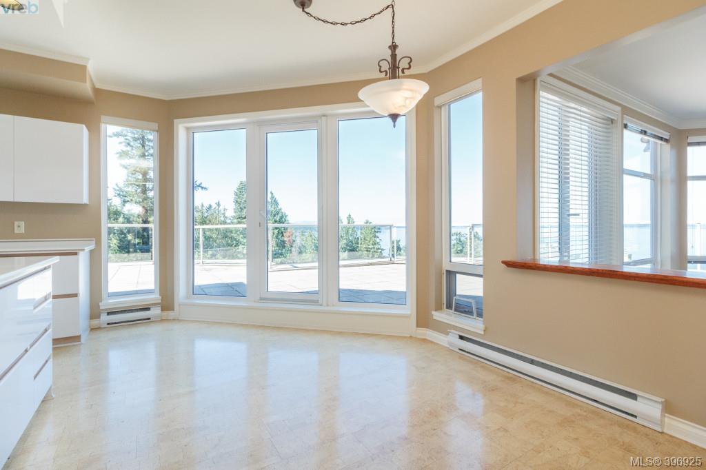  2 4771 Cordova Bay Road, Victoria, BC 396925 Broker Harry Newton