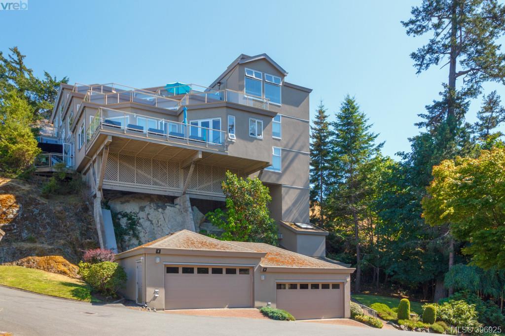  2 4771 Cordova Bay Road, Victoria, BC 396925 Broker Harry Newton