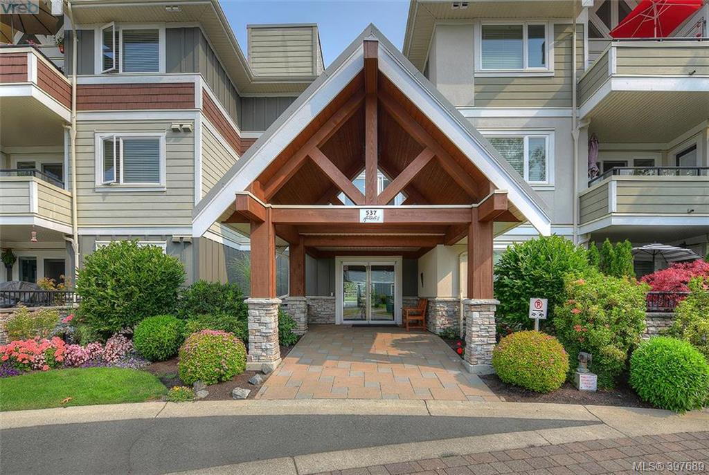  302 537 Heatherdale Lane, Victoria, BC 397689 Gower Smith Real
