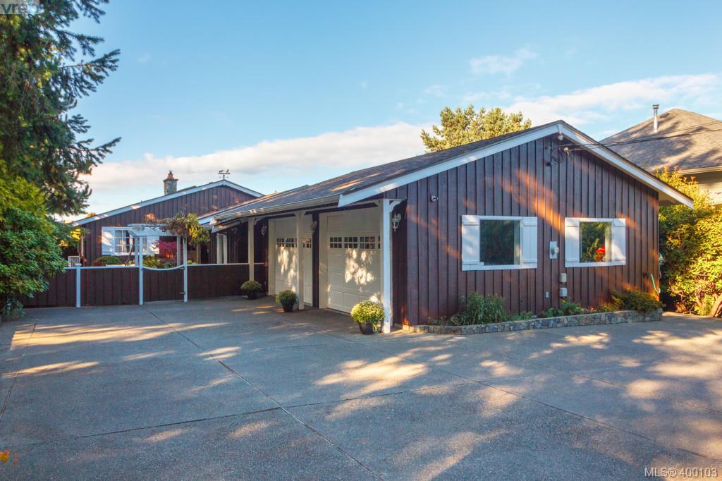 2470 Tanner Road, Victoria, BC 400103 Miles Takacs