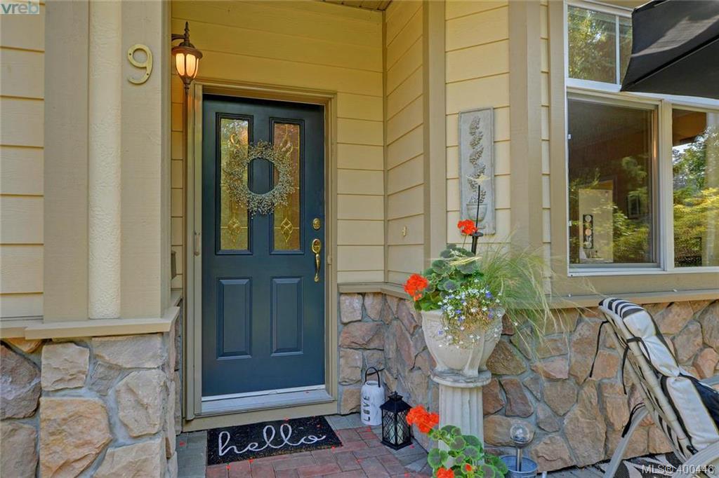  9 3281 Maplewood Road, Victoria, BC 400446 Miles Takacs
