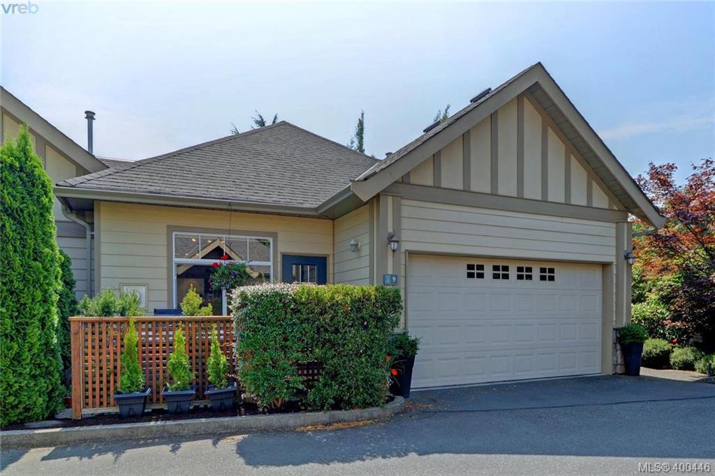  9 3281 Maplewood Road, Victoria, BC 400446 Miles Takacs