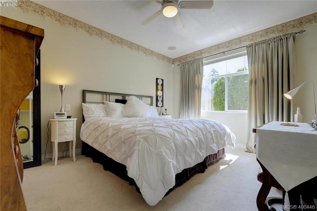  9 3281 Maplewood Road, Victoria, BC 400446 Miles Takacs