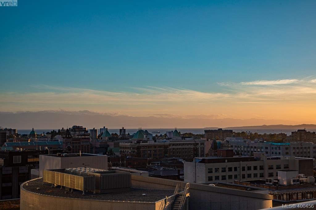  1202 732 Cormorant Street, Victoria, BC 400456 Mike Boorman B