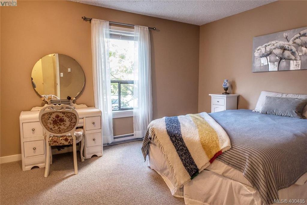 # 310 900 Tolmie Avenue, Victoria, BC | 400485 | The House ...