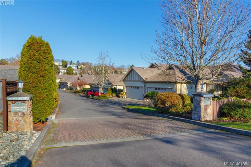  25 1286 Tolmie Avenue, Victoria, BC 401851 The House Selling Group