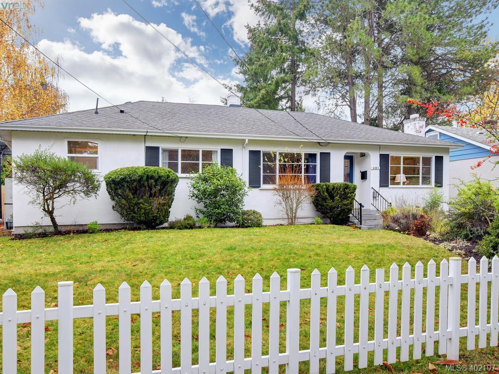 4093 Gordon Head Road, Victoria, BC 402107 MacLucas and Milloy