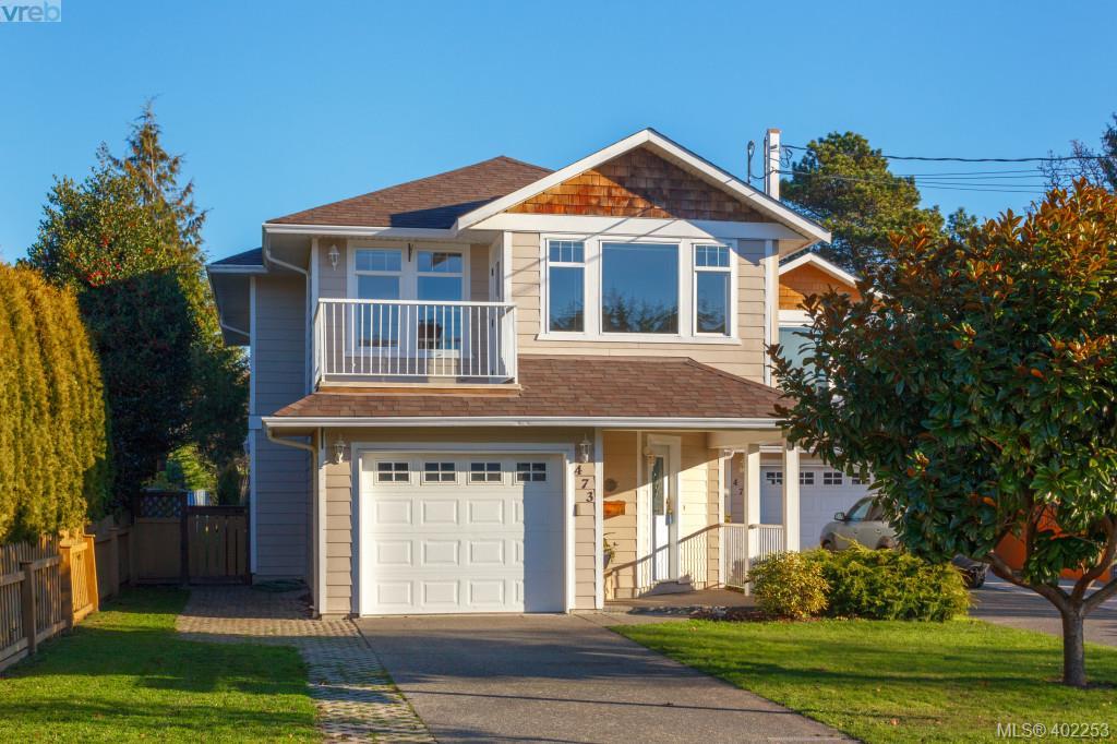 473 Admirals Road, Victoria, BC 402253 Julie Demelo
