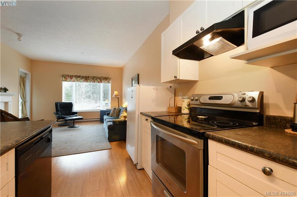  302 2823 Jacklin Road, Victoria, BC 404866 Marten Homes Real