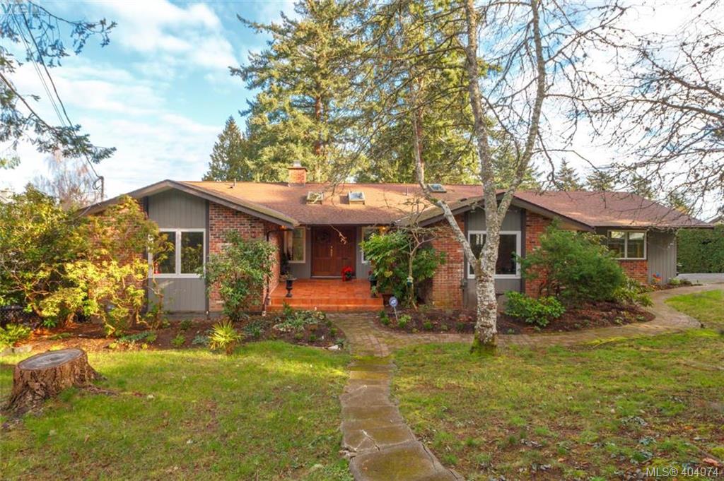 2212 Arbutus Road, Victoria, BC 404974 The House Selling Group