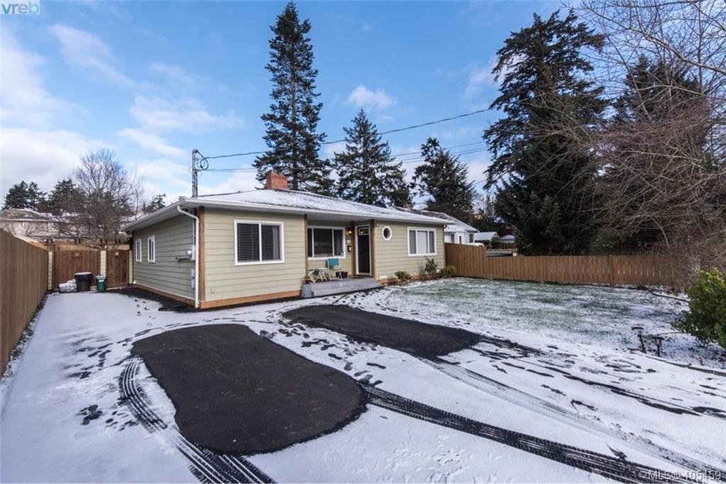 592 Atkins Avenue, Victoria, BC 405459 Victoria Real Estate Solutions