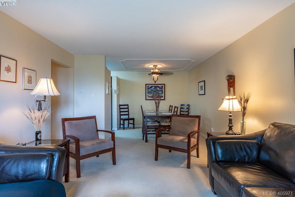  102 660 Battery Street, Victoria, BC 405971 Miles Takacs