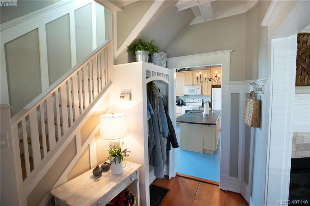 59 Moss Street, Victoria, BC 407146 Mark Rice Personal Real