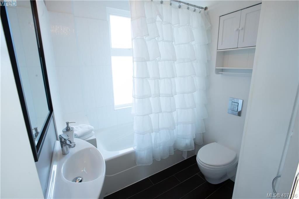 59 Moss Street, Victoria, BC 407146 Mark Rice Personal Real