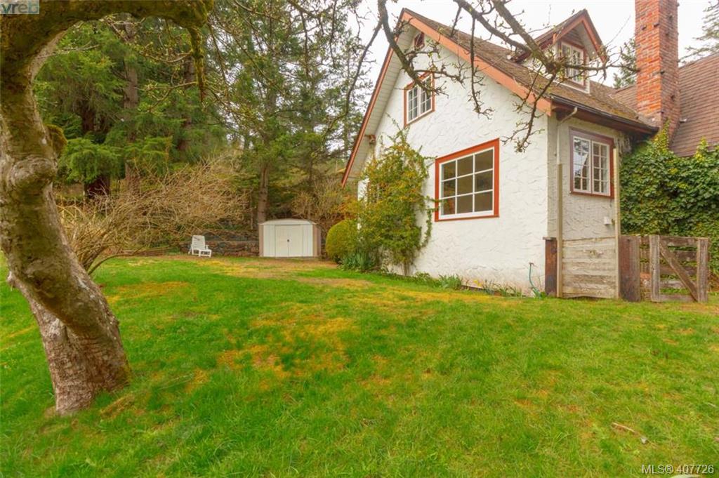3718 Happy Valley Road, Victoria, BC 407726 The House Selling Group