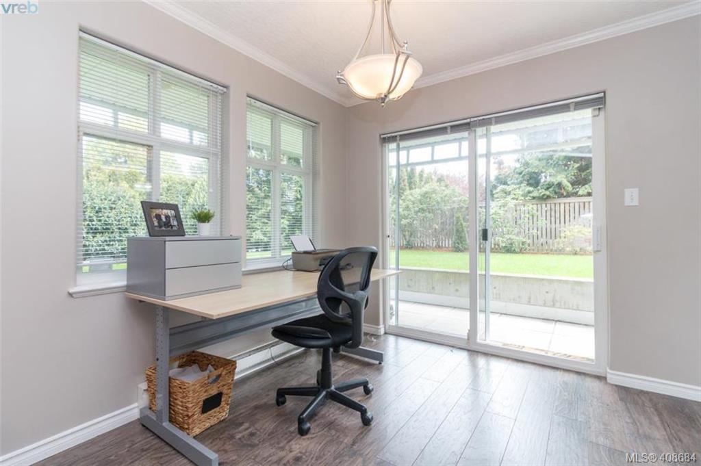  102 1663 McKenzie Avenue, Victoria, BC 408684 The House Selling Group