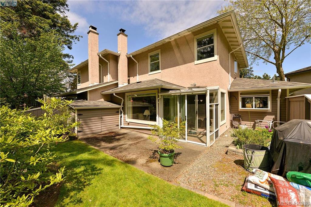  11 1309 McKenzie Avenue, Victoria, BC 410338 Miles Takacs