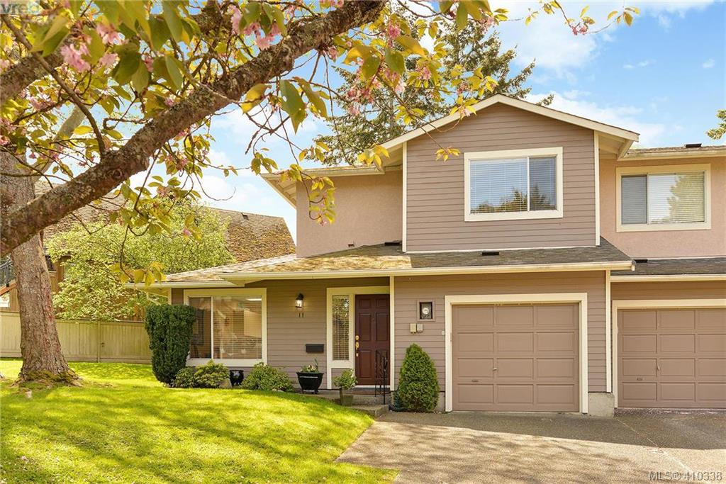  11 1309 McKenzie Avenue, Victoria, BC 410338 Miles Takacs