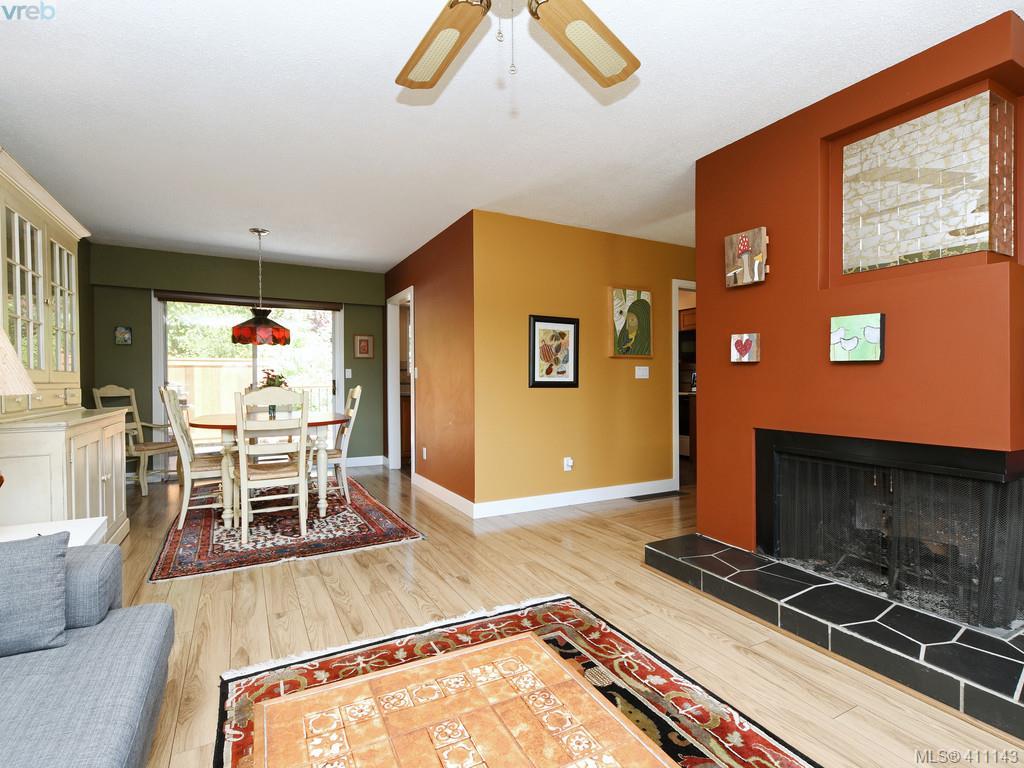 588 Phelps Avenue, Victoria, BC 411143 Mike Boorman Realtor, Associate Broker