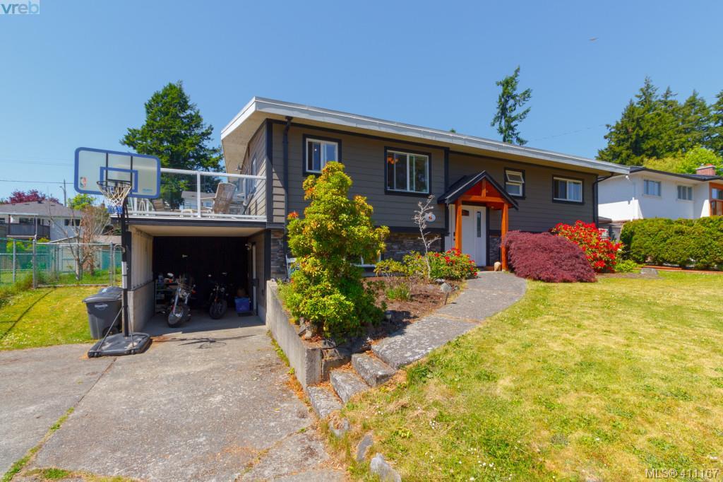 645 Vanalman Avenue, Victoria, BC 411167 Brad Forrest