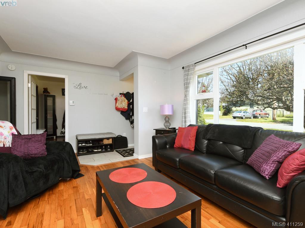 89 Regina Avenue, Victoria, BC 411259 Victoria Real Estate Specialist