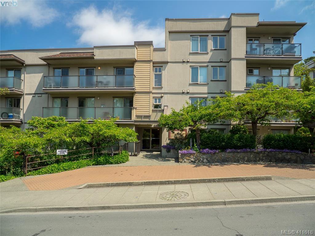  103 2527 Quadra Street, Victoria, BC 411618 Berk Cristensen