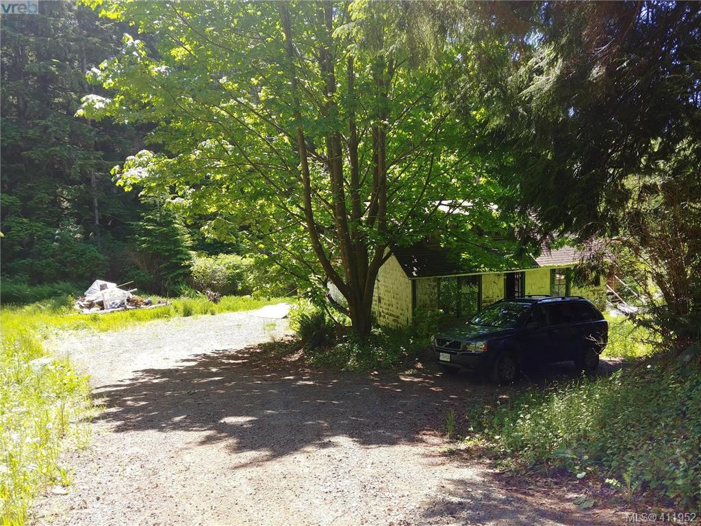 9951 West Coast Road, Sooke, BC 411952 Your Home Team