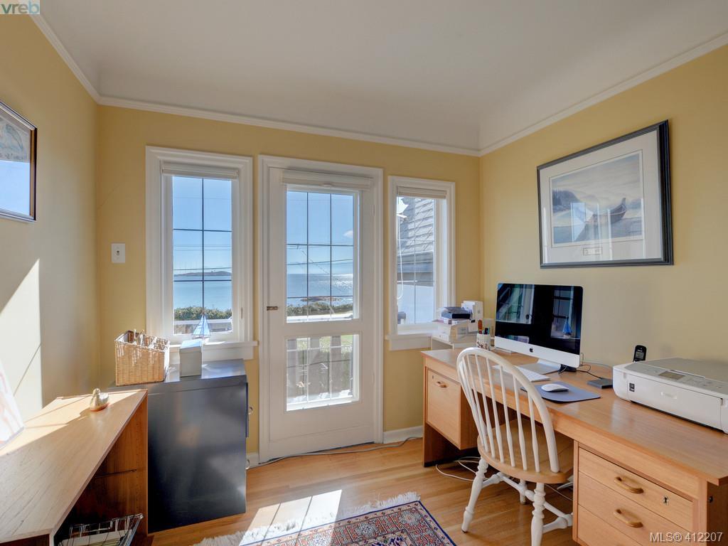 290 Beach Drive, Victoria, BC 412207 Mike Boorman