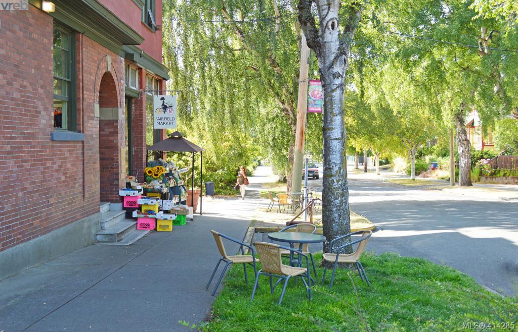  205 445 Cook Street, Victoria, BC 414285 Julie Swift