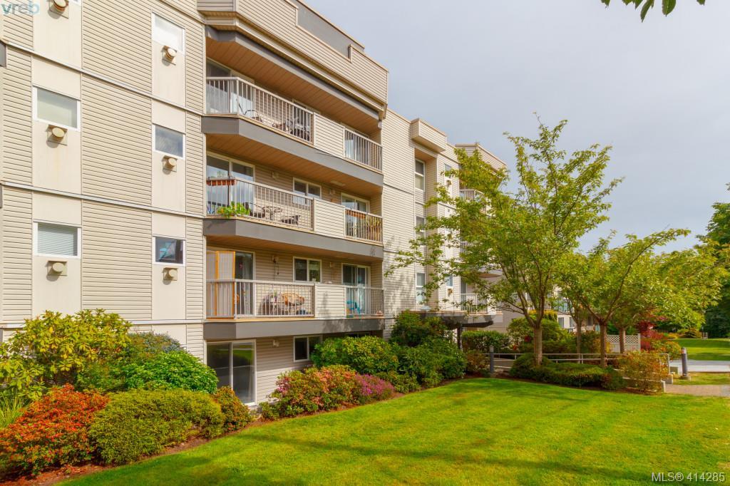  205 445 Cook Street, Victoria, BC 414285 Julie Swift