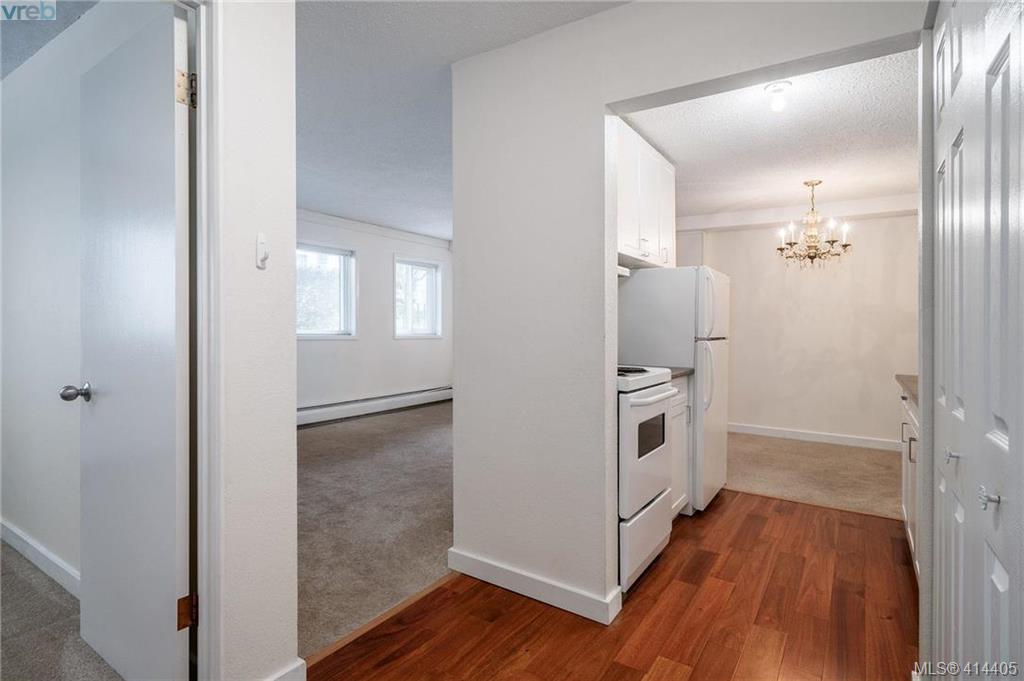  107 305 Michigan Street, Victoria, BC 414405 Gower Smith Real